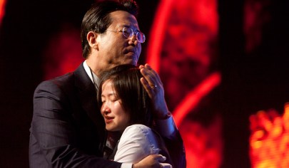 asian-woman-believer